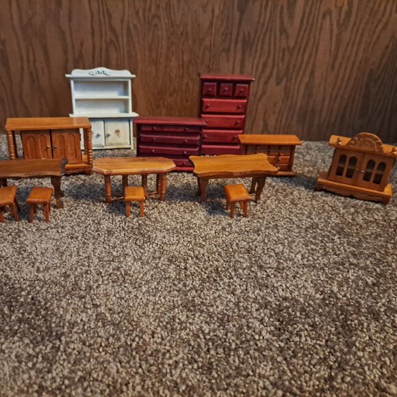 Other - Vintage 13 Piece Wood Miniature Dollhouse Furniture Lot